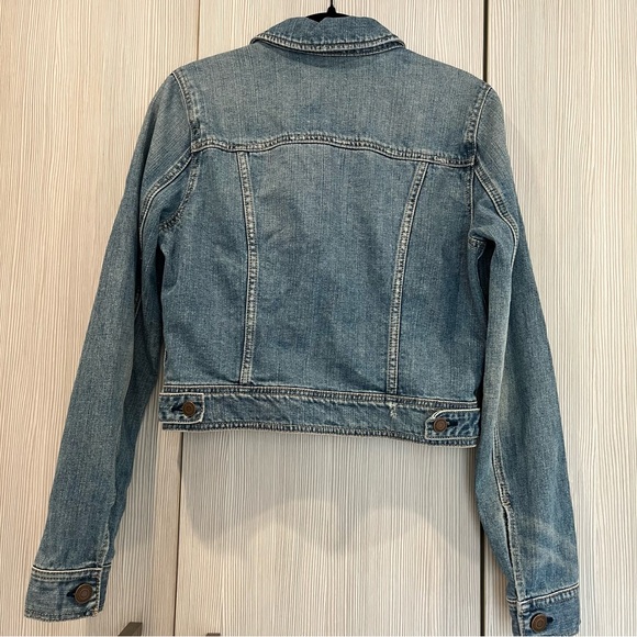 American Eagle | Cropped Denim Jacket | Women's Size Medium - Picture 3 of 10